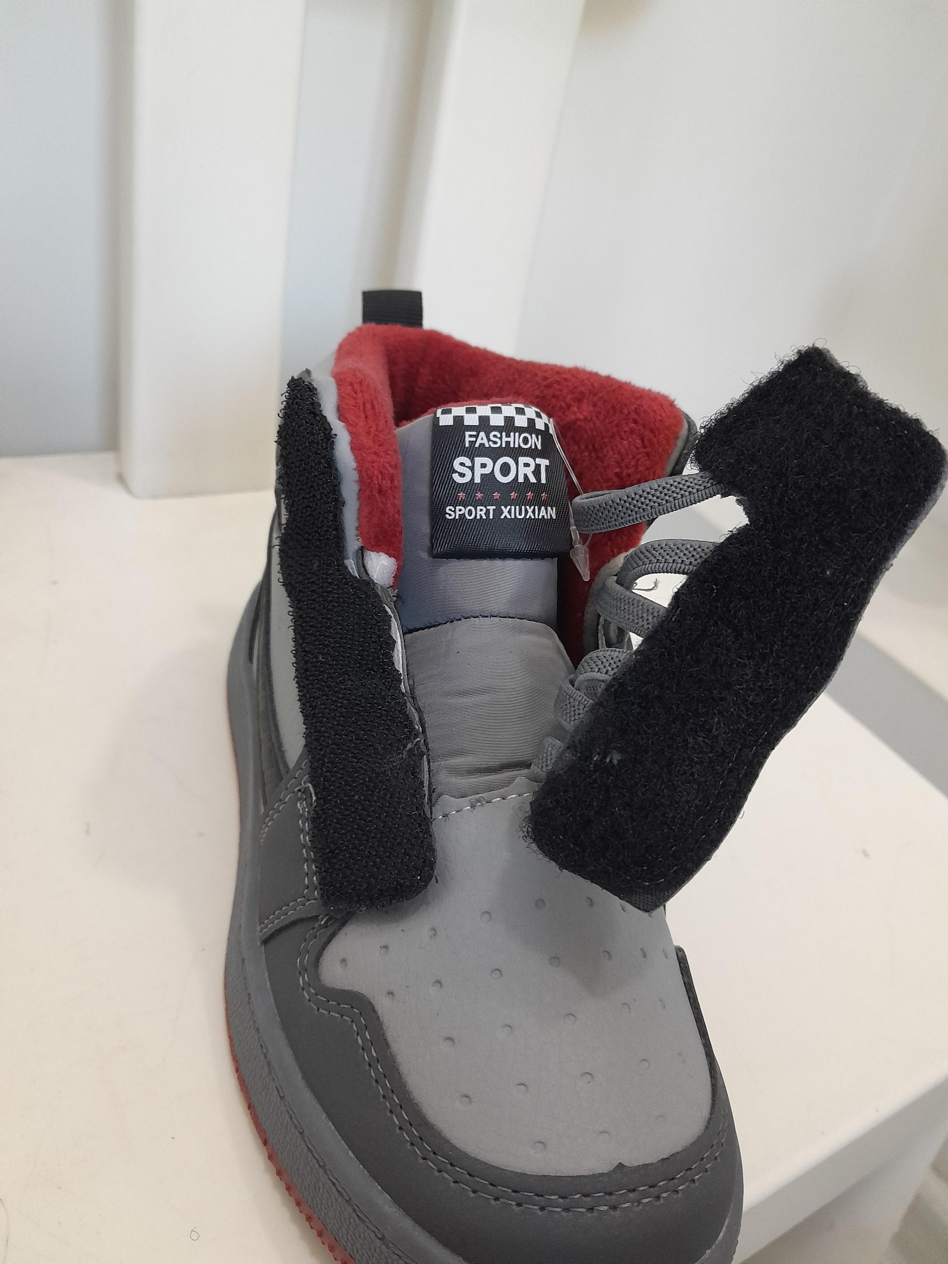 картинка JONG.GOLF / Ботинки цвет : серый от магазина Одежда+