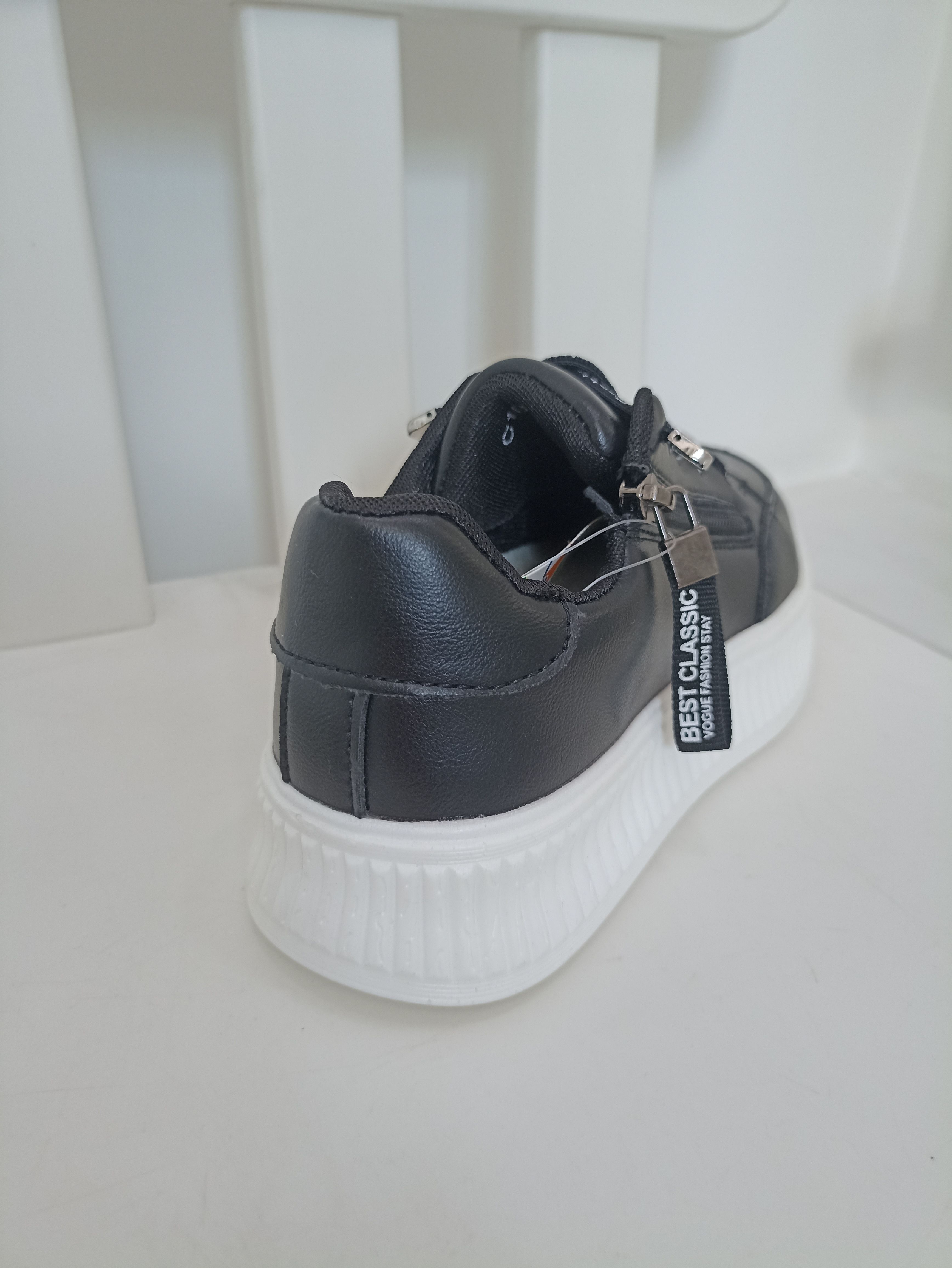 картинка JONG.GOLF / Кроссовки / Кеды для девочки цвет : чёрный(Fashion) от магазина Одежда+