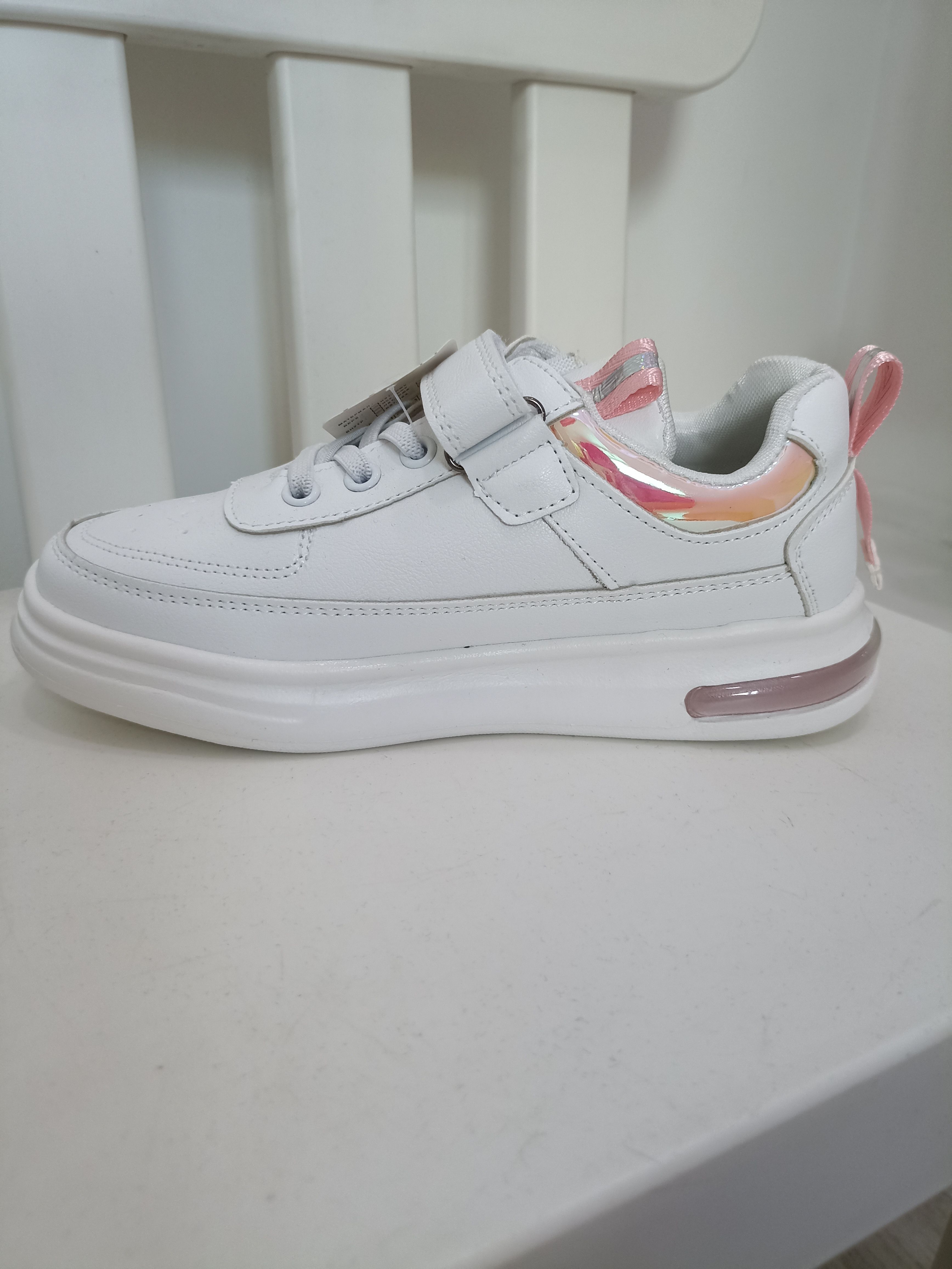 картинка JONG.GOLF / Кроссовки / Кеды цвет : белый,розовый от магазина Одежда+
