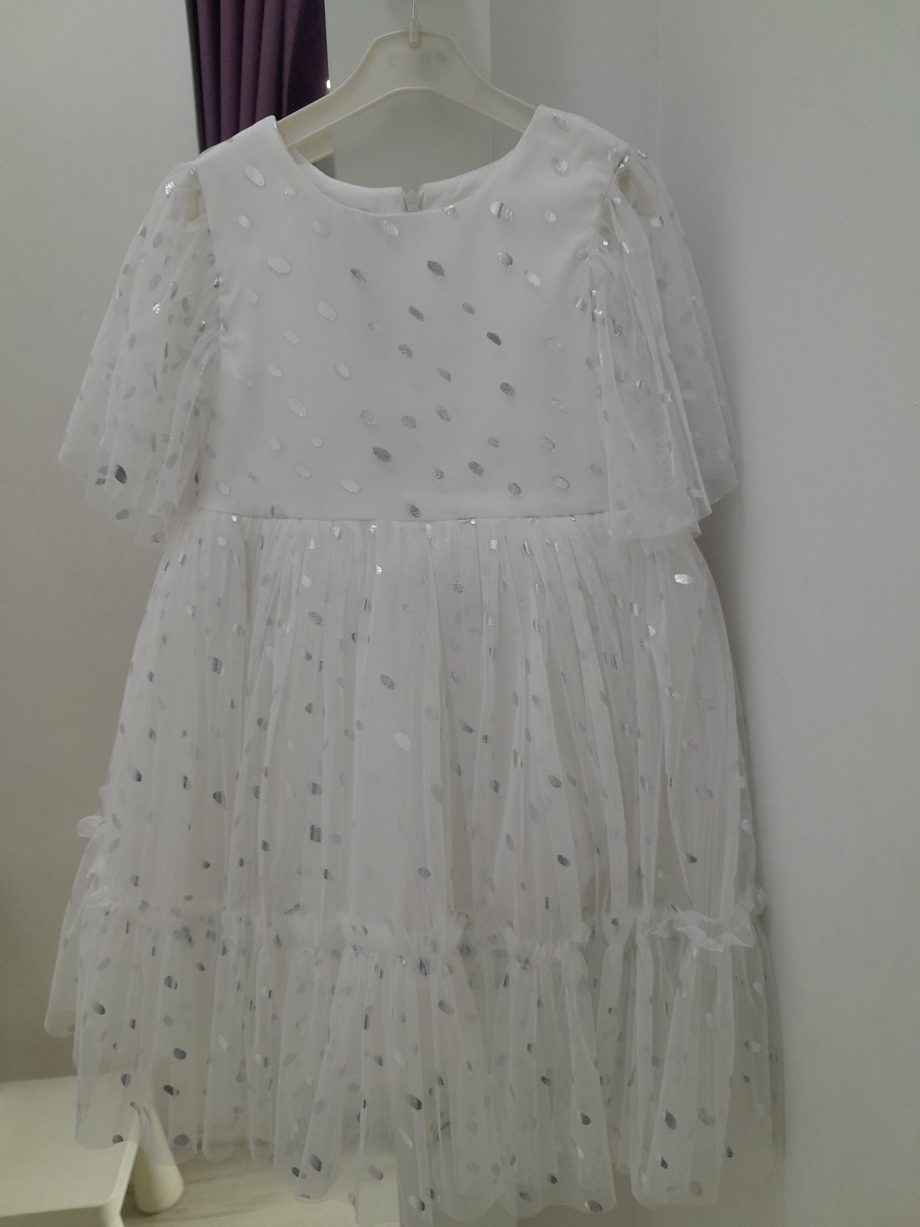 картинка eray kids / Нарядное платье цвет : белый(серебристый горох) от магазина Одежда+