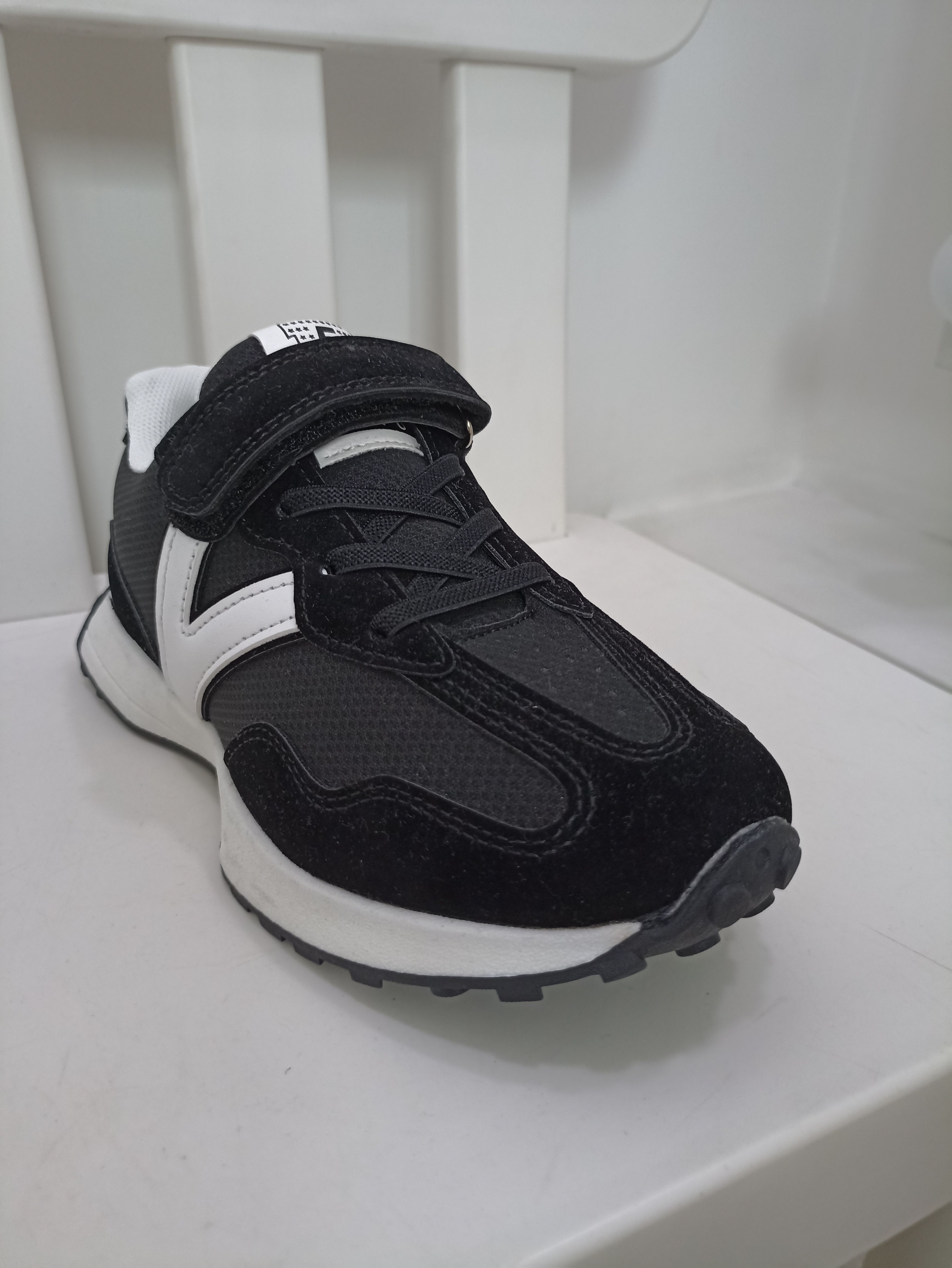 картинка JONG.GOLF / Кроссовки для мальчика цвет : чёрный(V) от магазина Одежда+