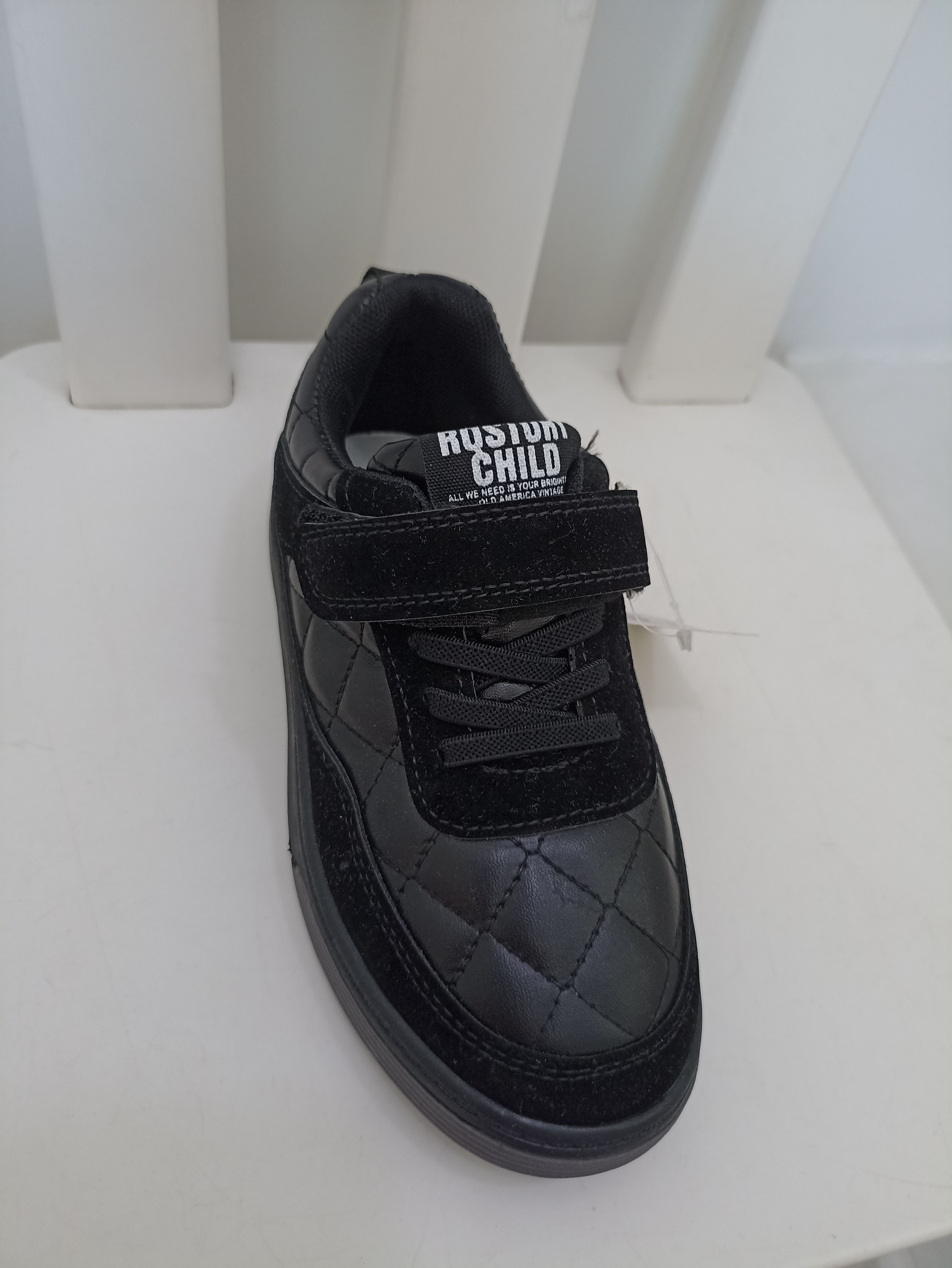 картинка JONG.GOLF / Кроссовки / Кеды цвет : чёрный(прошивка) от магазина Одежда+