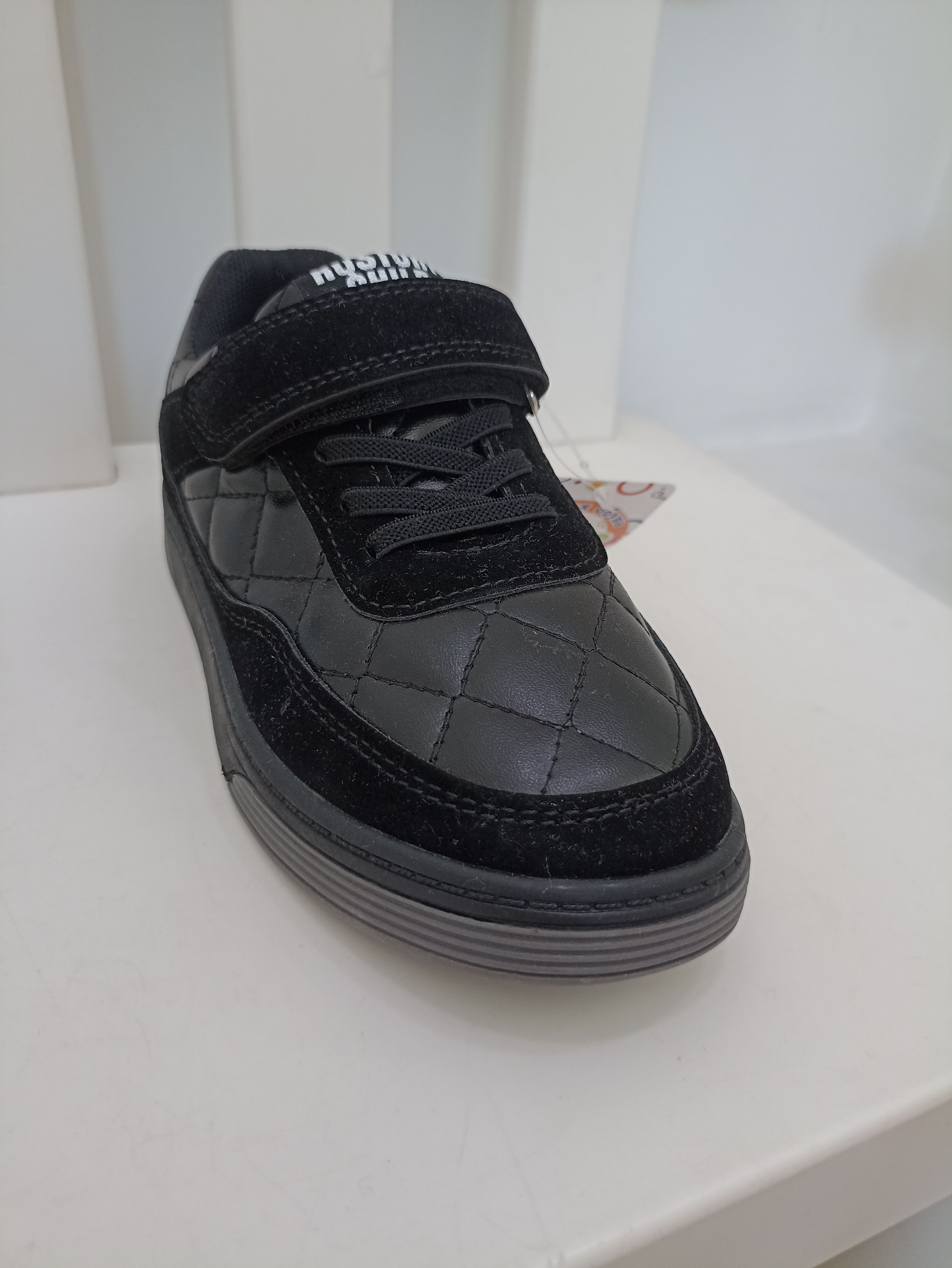картинка JONG.GOLF / Кроссовки / Кеды цвет : чёрный(прошивка) от магазина Одежда+