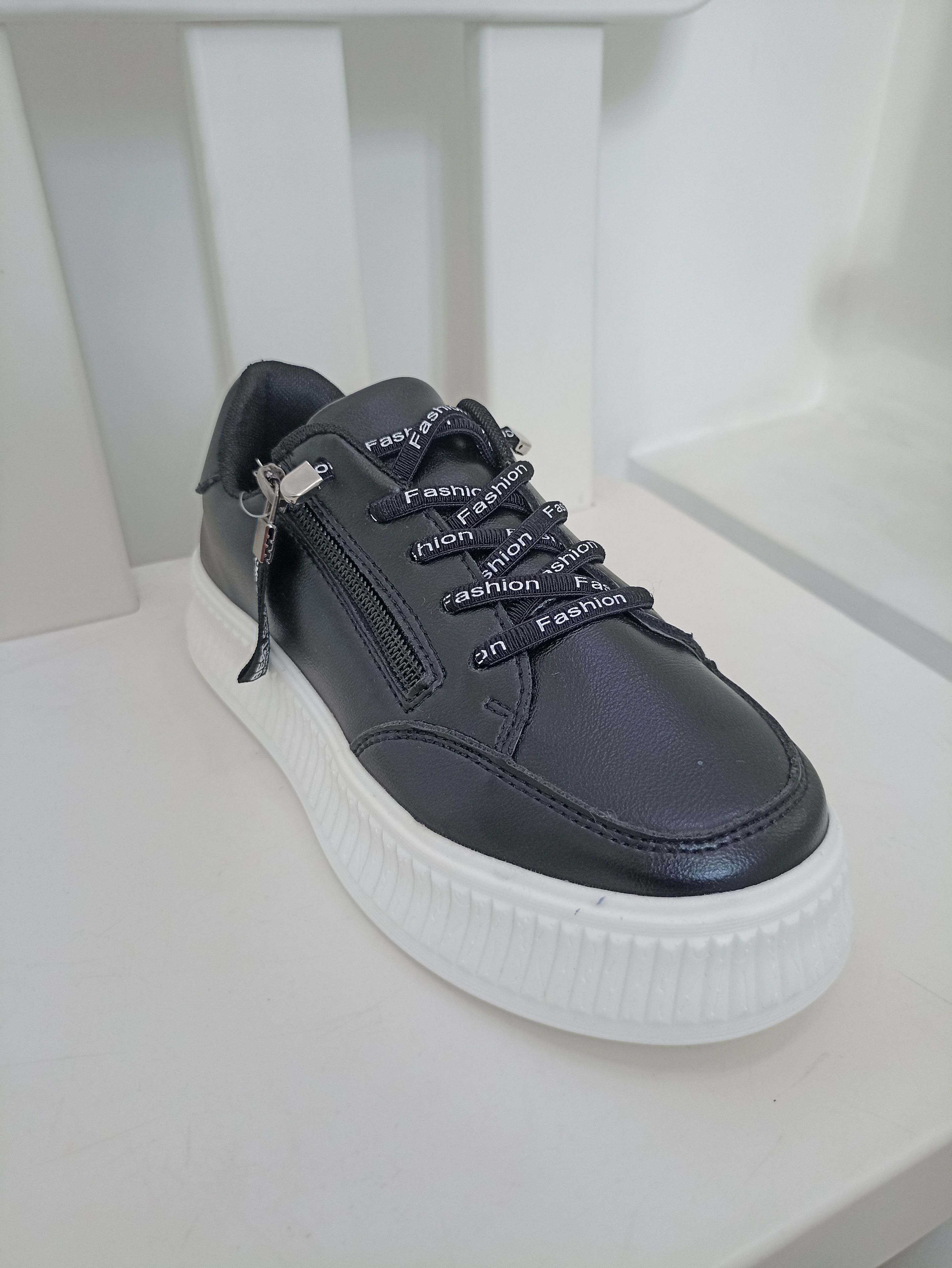 картинка JONG.GOLF / Кроссовки / Кеды для девочки цвет : чёрный(Fashion) от магазина Одежда+