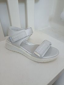 JONG.GOLF / Босоножки для девочки цвет : серебро 